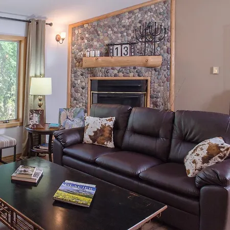 Meadow Lake View Bed And Breakfast-2